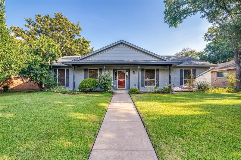 916 Loganwood Avenue, Richardson TX 75080