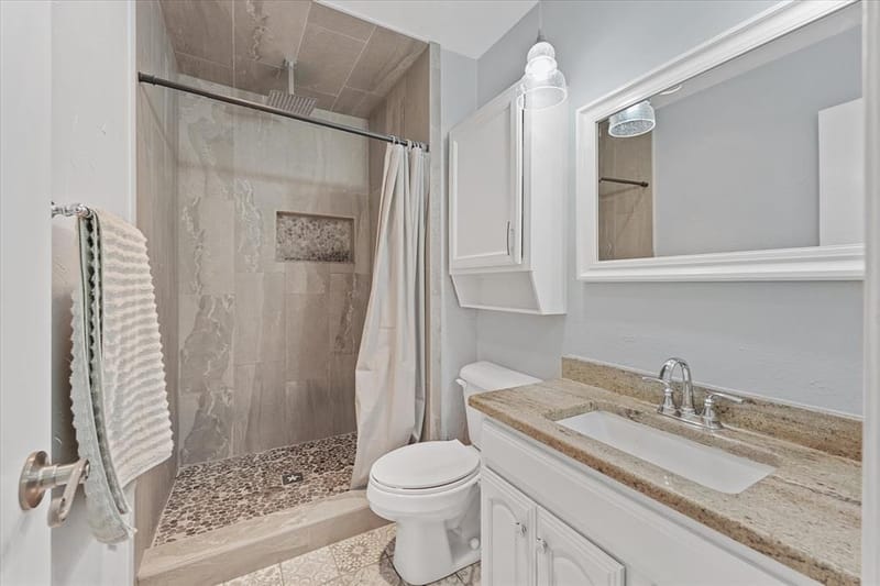6317 Briar Knoll Drive, Garland TX 75043 - Photo 17