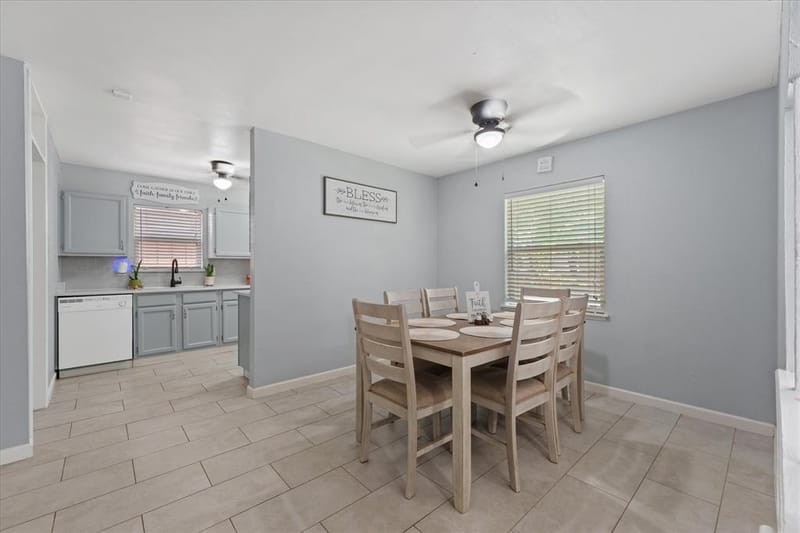 6317 Briar Knoll Drive, Garland TX 75043 - Photo 10