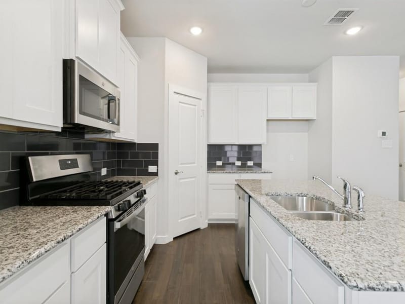 2201 Paxton Way, Denton TX 76209 - Photo 11