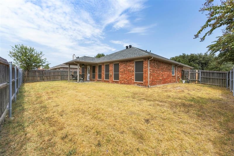 937 Behrens Court, Crowley TX 76036 - Photo 26