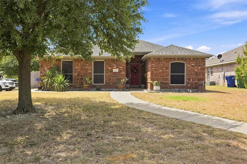 937 Behrens Court, Crowley TX 76036