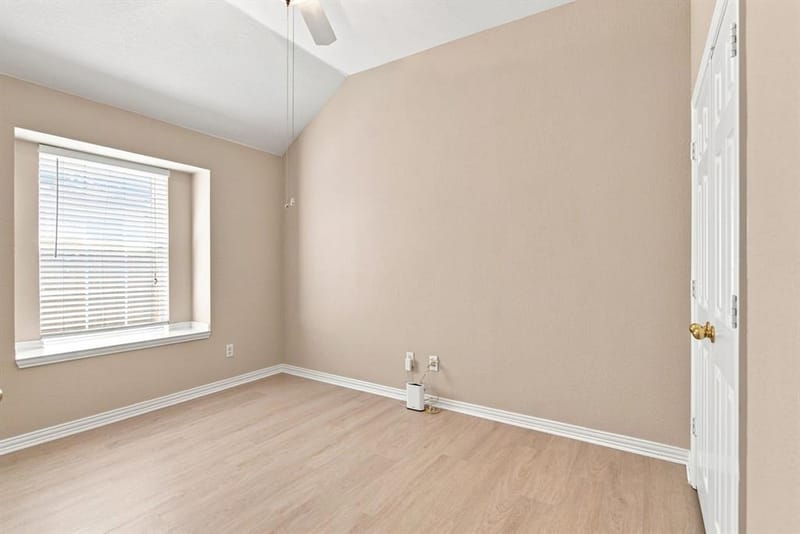 9125 Chardin Park Drive, Fort Worth TX 76244 - Photo 30