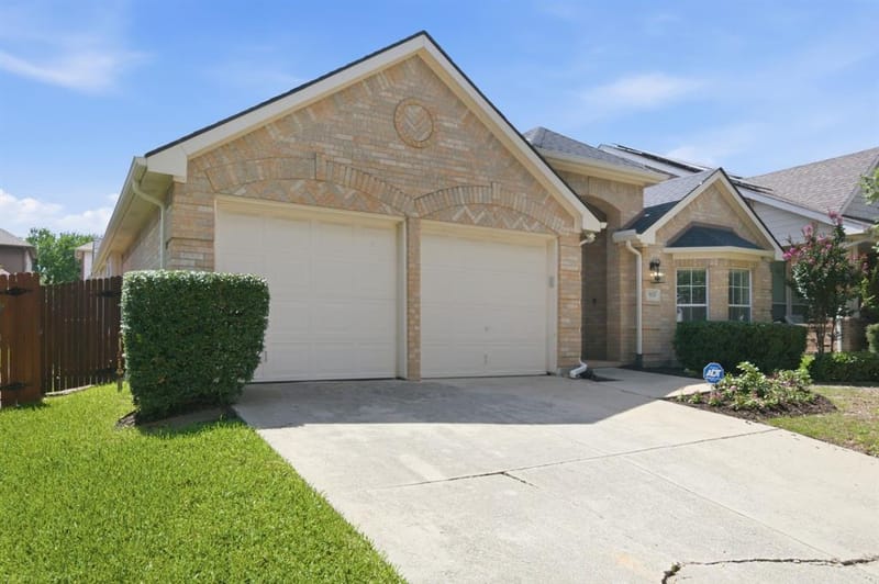 9125 Chardin Park Drive, Fort Worth TX 76244 - Photo 34