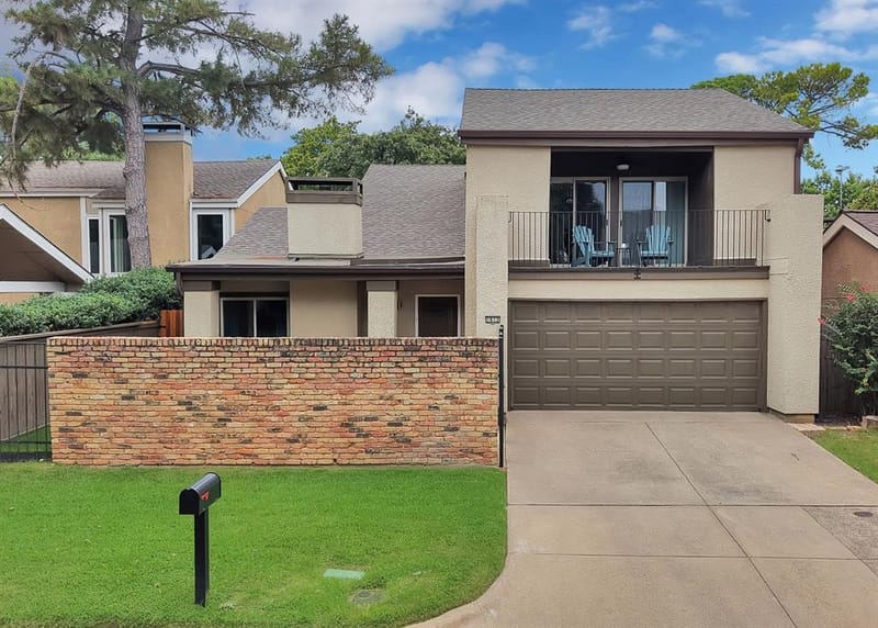 1612 Hawthorne Drive, Arlington TX 76012
