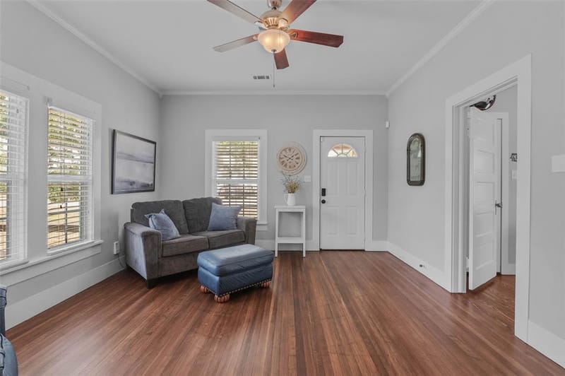 700 Elm Street, Sanger TX 76266 - Photo 7