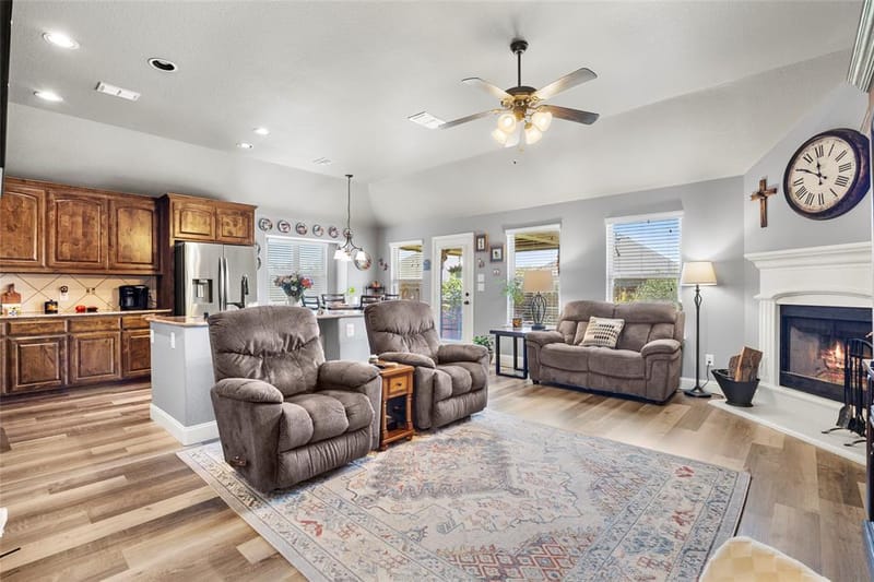 1025 Lincoln Drive, Royse City TX 75189 - Photo 9