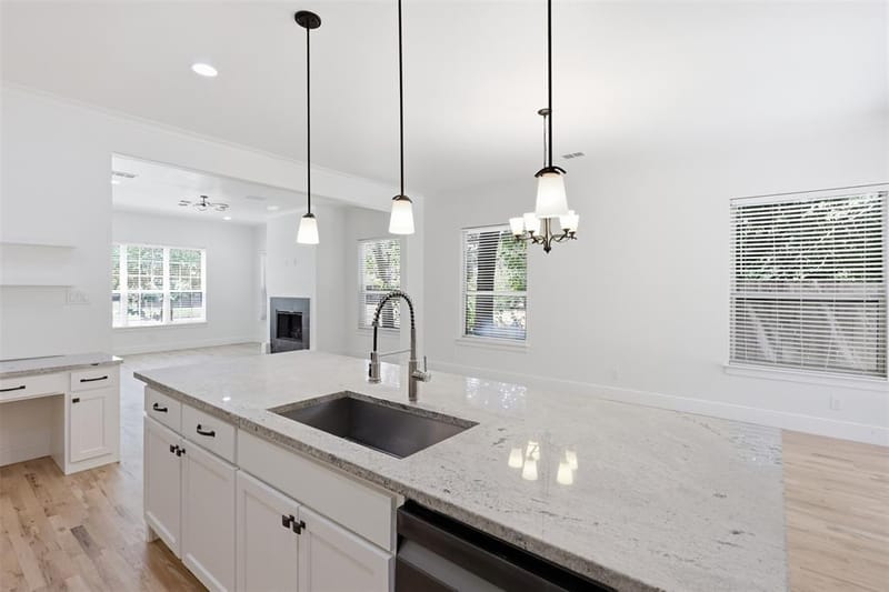 336 Kaye Street, Coppell TX 75019 - Photo 9