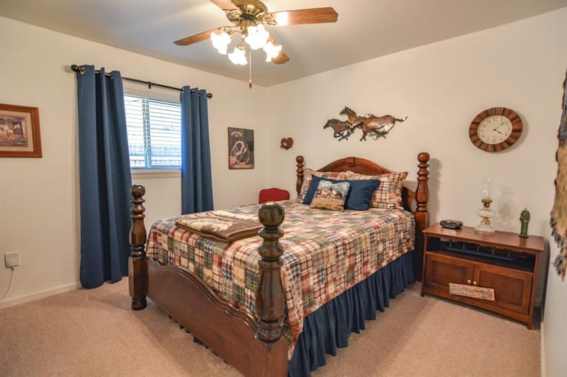 1207 Lynnwood Drive, Cleburne TX 76033 - Photo 25