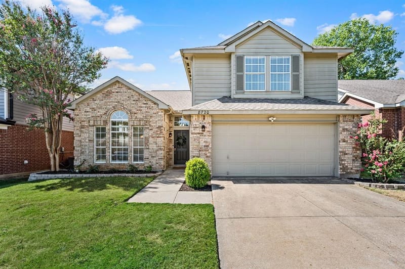 8720 Tigris Trail, Fort Worth TX 76118