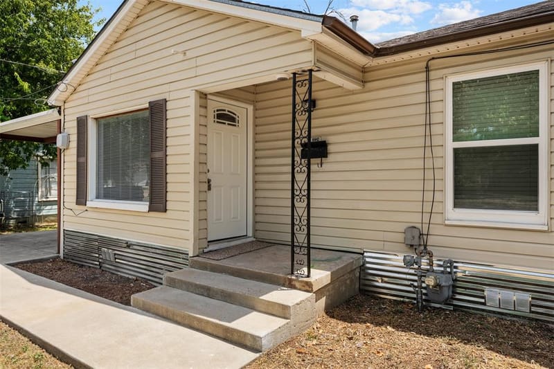 3224 Daughtrey Avenue, Waco TX 76711 - Photo 3