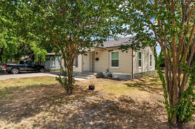 3224 Daughtrey Avenue, Waco TX 76711 - Photo 4
