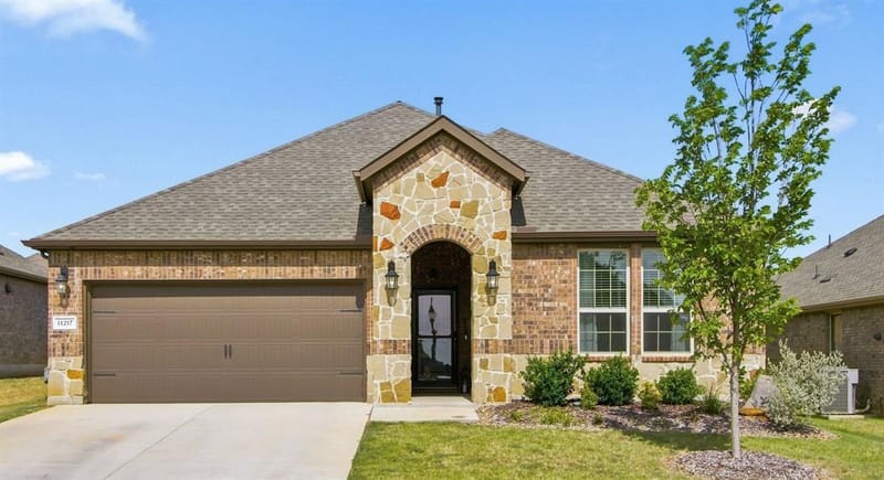 11217 Shady Meadows Way, Aubrey TX 76227
