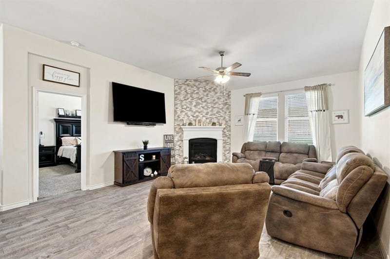 11217 Shady Meadows Way, Aubrey TX 76227 - Photo 9