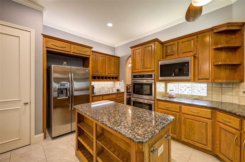 101 Boisenberry Drive, Garland TX 75044 - Photo 10