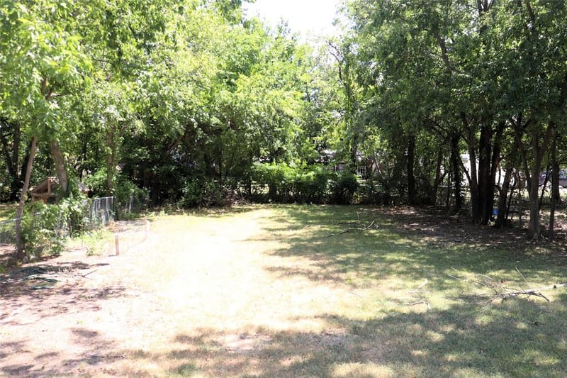 4215 Gee Street, Greenville TX 75401 - Photo 13