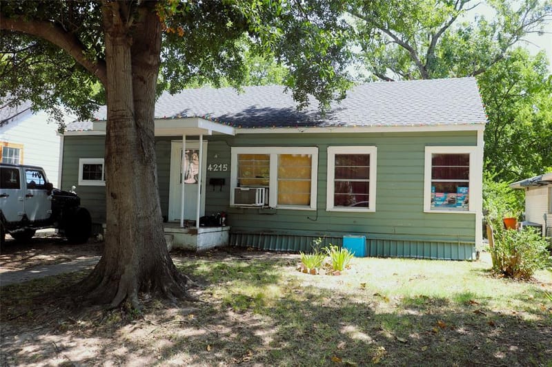4215 Gee Street, Greenville TX 75401