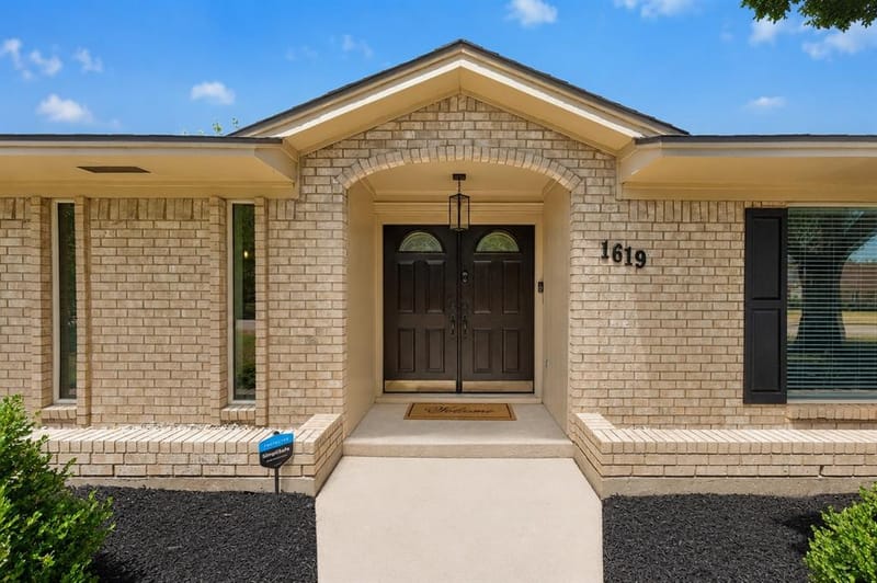 1619 University Drive, Richardson TX 75081 - Photo 2