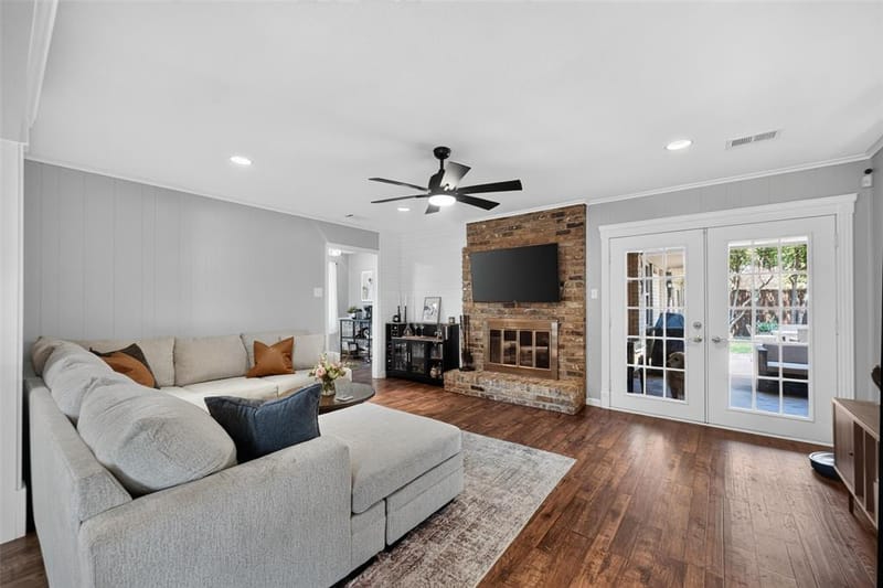 1619 University Drive, Richardson TX 75081 - Photo 8