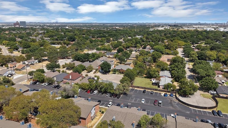 2716 Rochelle Point, Irving TX 75062 - Photo 34