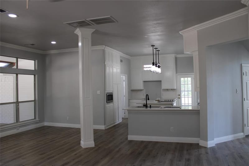 1601 VILLAGE Trail, Keller TX 76248 - Photo 9
