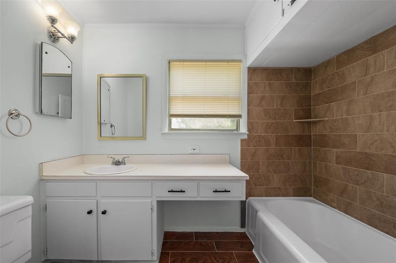 4406 Wayne Court S, Haltom City TX 76117 - Photo 13