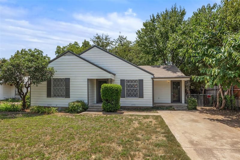 4406 Wayne Court S, Haltom City TX 76117 - Photo 22