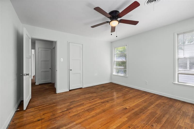 4406 Wayne Court S, Haltom City TX 76117 - Photo 15