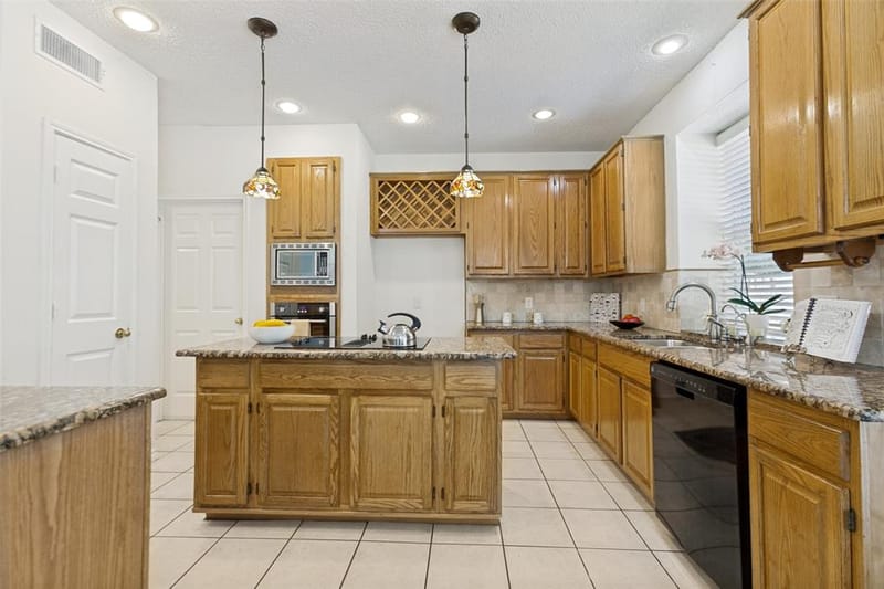 1812 Pantigo Drive, Plano TX 75075 - Photo 14