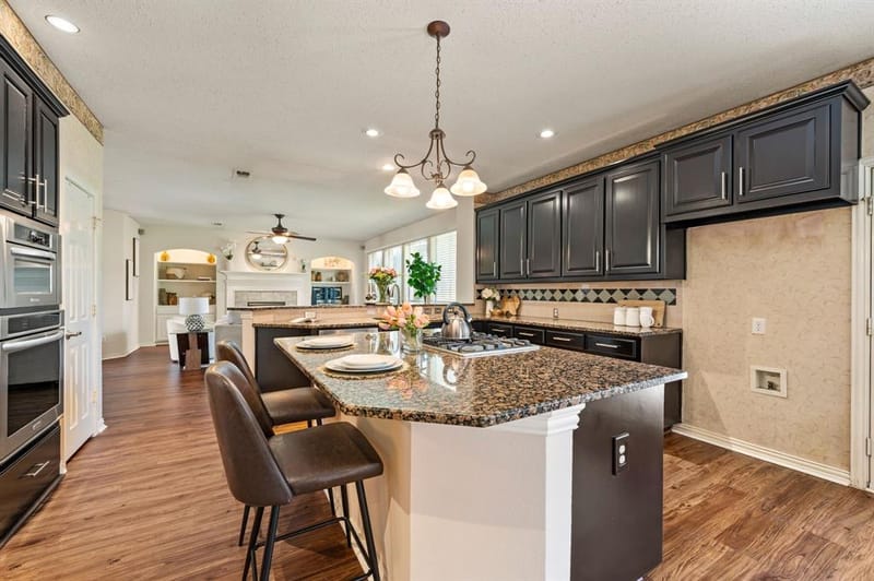 6605 Fox Glen Drive, Arlington TX 76001 - Photo 16