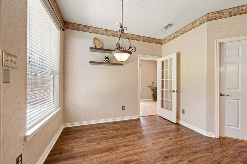 6605 Fox Glen Drive, Arlington TX 76001 - Photo 18