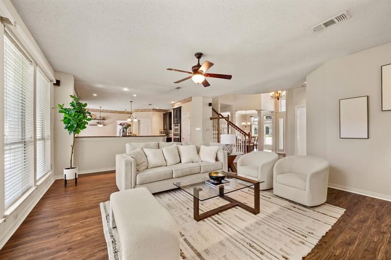 6605 Fox Glen Drive, Arlington TX 76001 - Photo 11