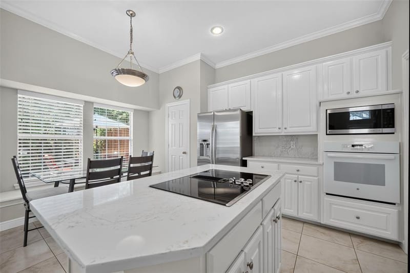 1804 Canoe Way, Carrollton TX 75010 - Photo 9