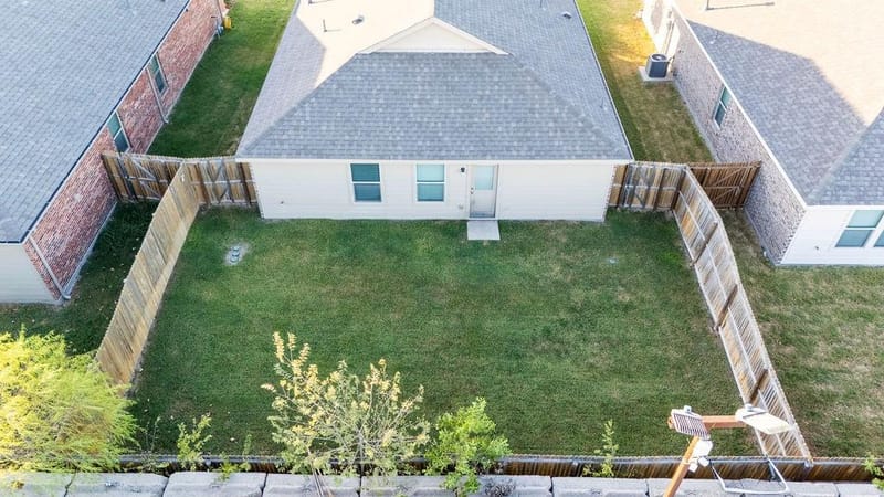 1048 Crestview Drive, Hutchins TX 75141 - Photo 20