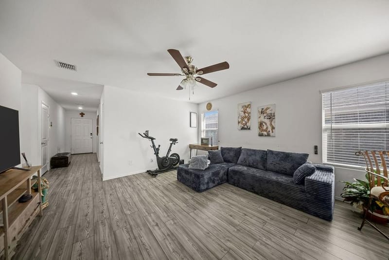 1048 Crestview Drive, Hutchins TX 75141 - Photo 8