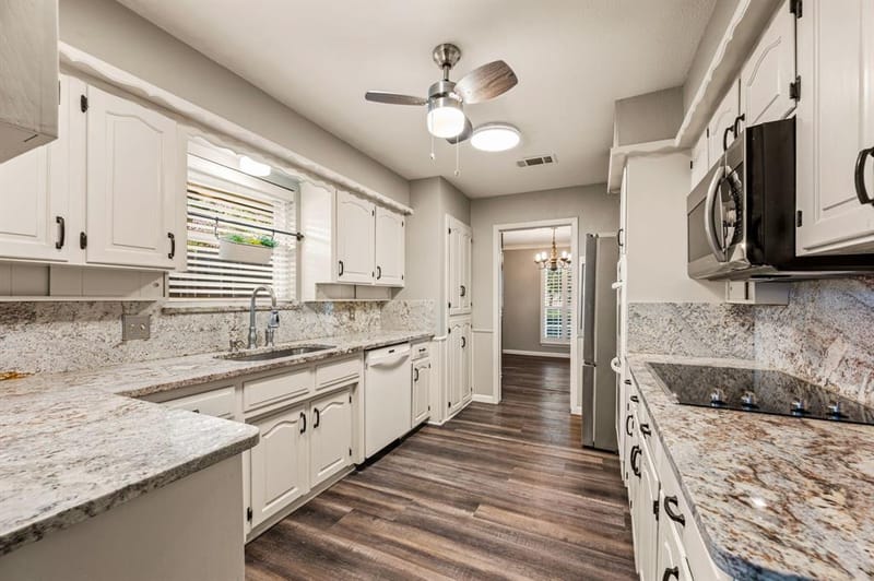 1608 Delta Drive, Arlington TX 76012 - Photo 13