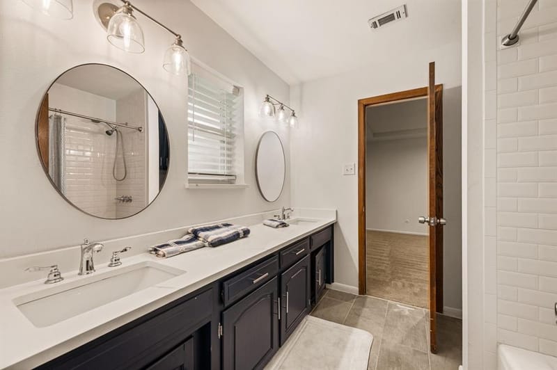 1608 Delta Drive, Arlington TX 76012 - Photo 35