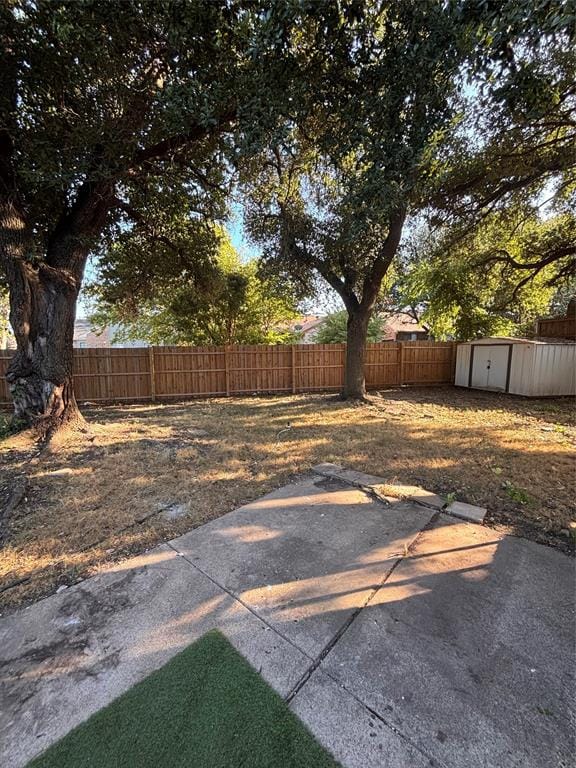 7402 Red Osier Road, Dallas TX 75249 - Photo 11