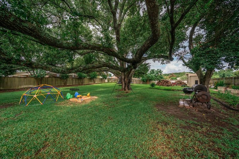 1413 S Main Street S, Lindale TX 75771 - Photo 32