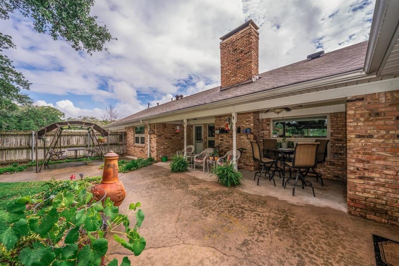 1413 S Main Street S, Lindale TX 75771 - Photo 28