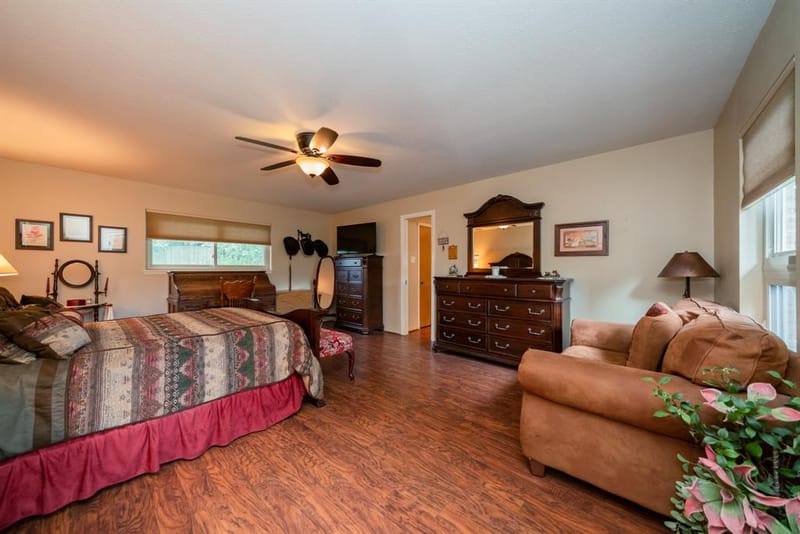 1413 S Main Street S, Lindale TX 75771 - Photo 20