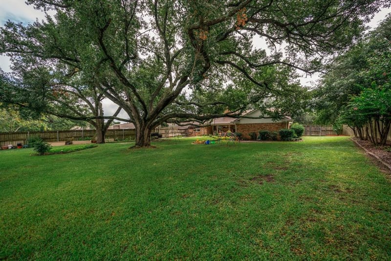 1413 S Main Street S, Lindale TX 75771 - Photo 34