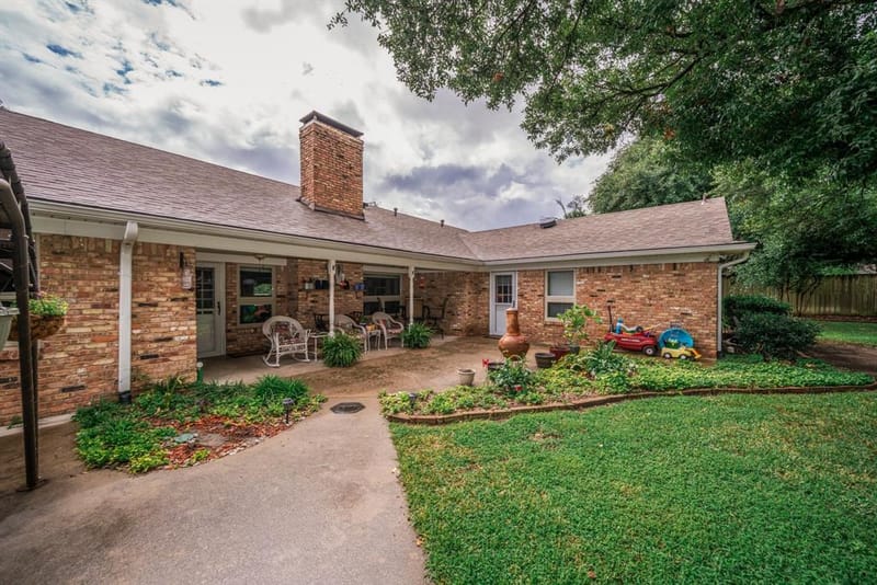 1413 S Main Street S, Lindale TX 75771 - Photo 29