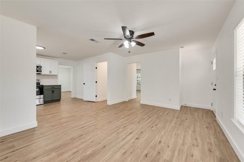 6617 Greenlee Street, Fort Worth TX 76112 - Photo 7