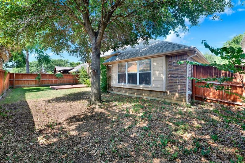 8120 Holliday Road, Lantana TX 76226 - Photo 33