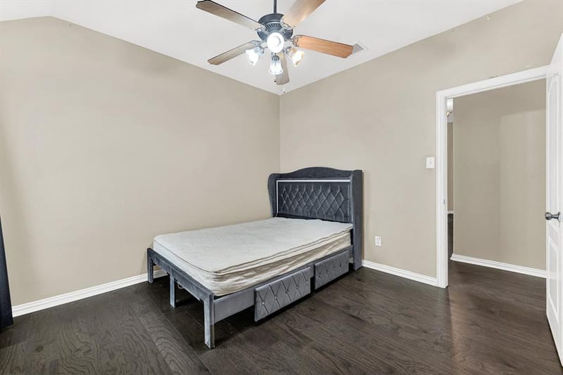 8120 Holliday Road, Lantana TX 76226 - Photo 19