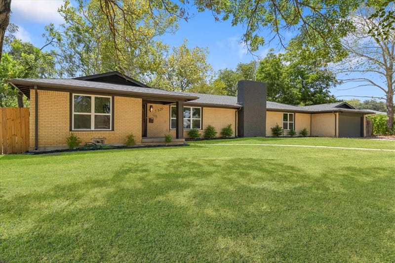7320 Briley Drive, North Richland Hills TX 76180