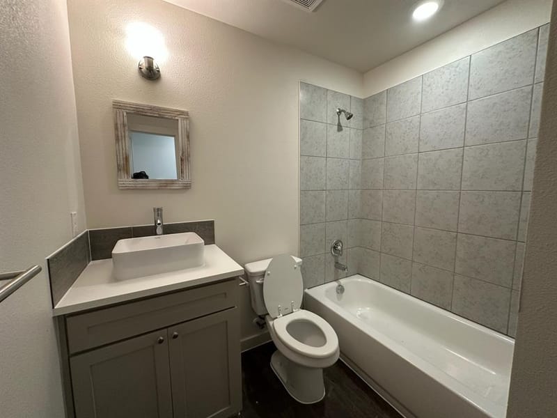 124 Bridlewood Lane, Runaway Bay TX 76426 - Photo 7