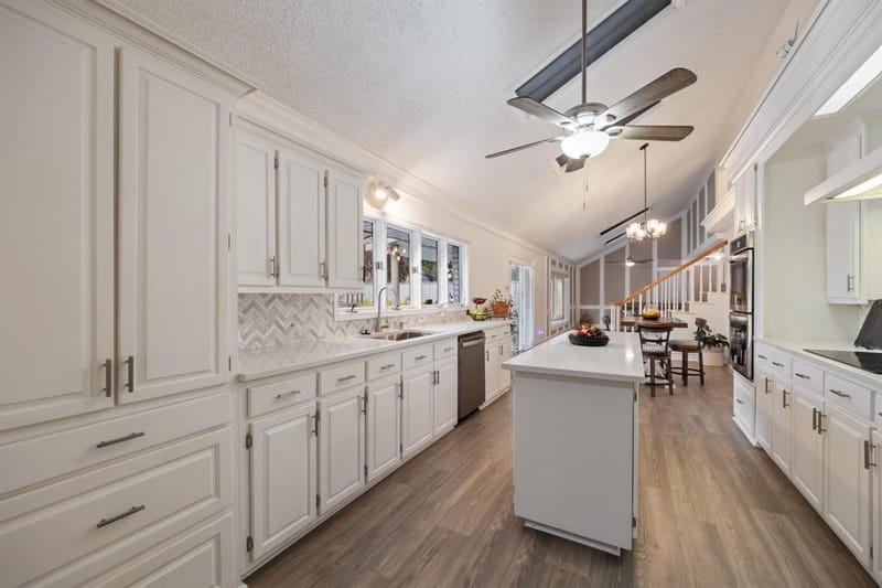 10633 Buddy Parker Road, Kemp TX 75143 - Photo 13