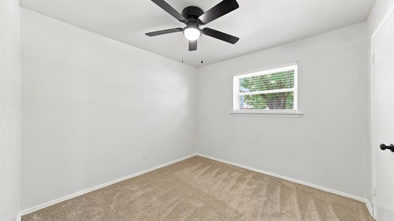 744 Windsor Drive, Everman TX 76140 - Photo 17